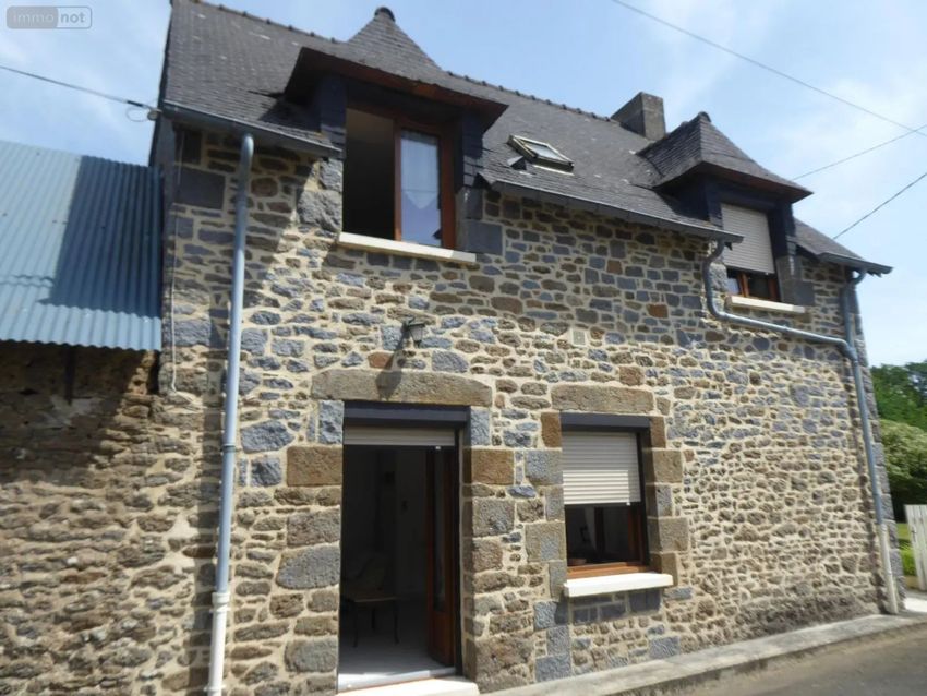 Image Façade à  maison individuelle de Meillac