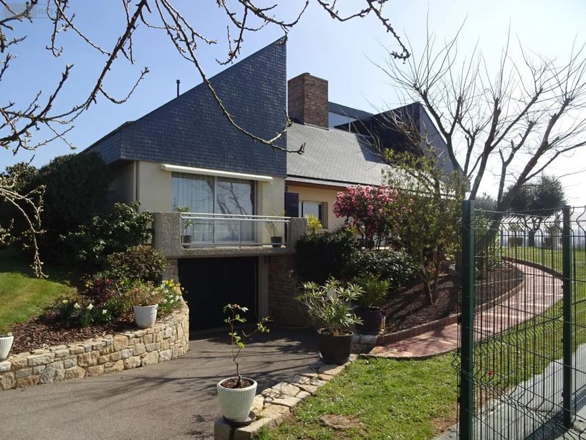 Image Façade à  maison individuelle de La Chapelle-Janson