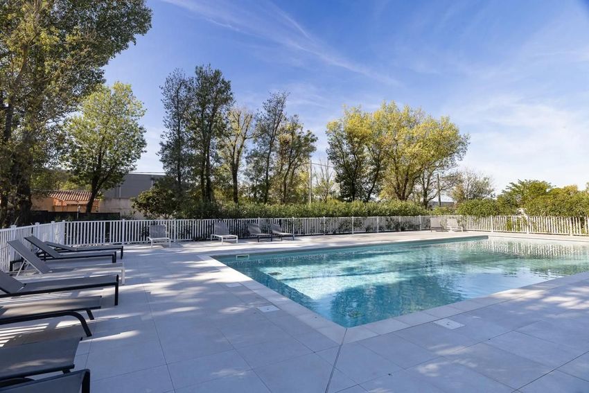 Image Piscine à appartement de Saint-Rémy-de-Provence