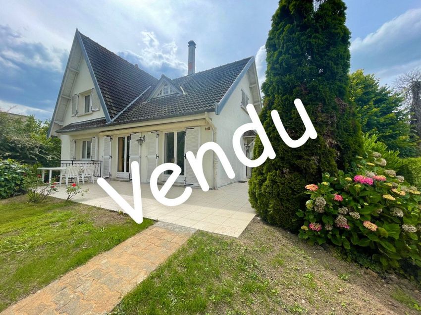 Image Façade à  maison individuelle de Magny-les-Hameaux