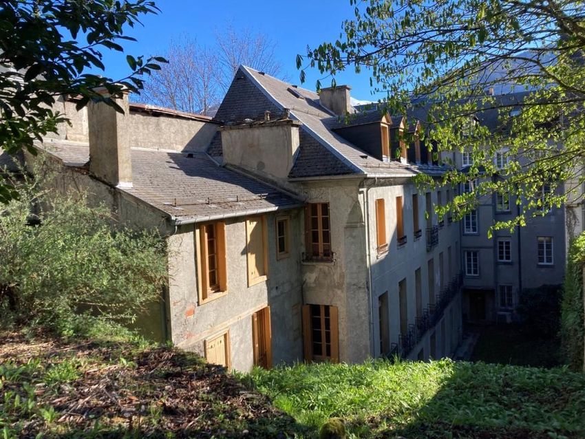 Image Façade à  maison individuelle de Bagnères-de-Luchon