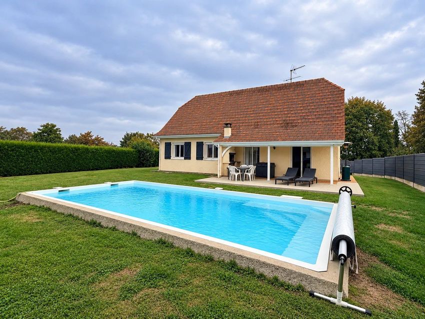 Image Piscine à  maison individuelle de Navailles-Angos