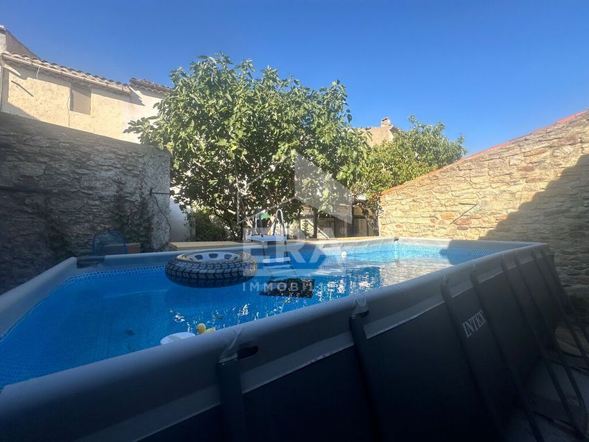 Image Piscine à  maison mitoyenne de Tuchan