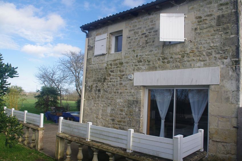 Image Façade à  maison individuelle de Varzay