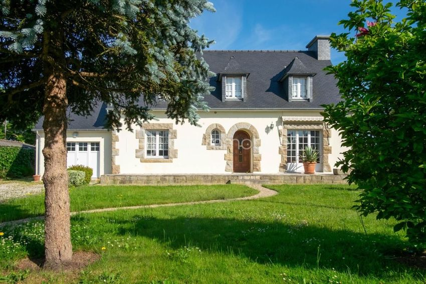 Image Façade à  maison individuelle de Rospez