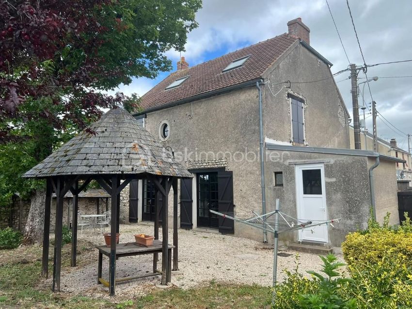 Image Façade à  maison individuelle de Pussay