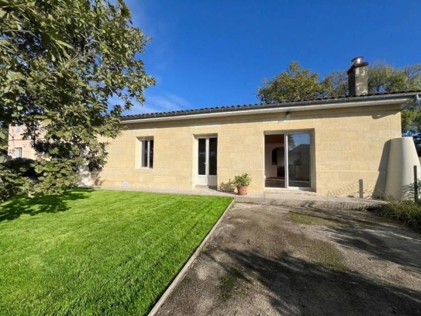 Image Façade à  maison individuelle de Saint-Loubès
