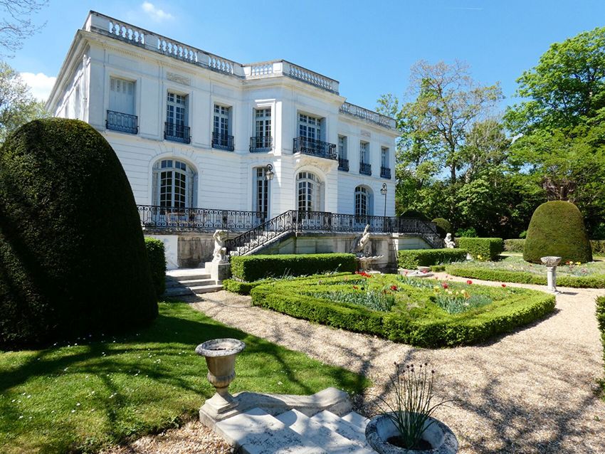 Image Façade à  château de Ézy-sur-Eure