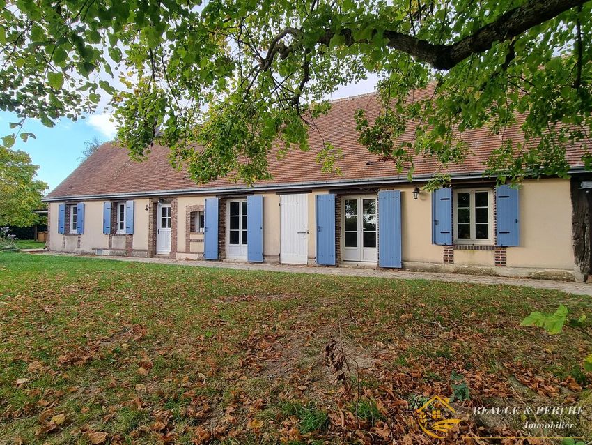 Image Façade à  maison individuelle de Ermenonville-la-Petite