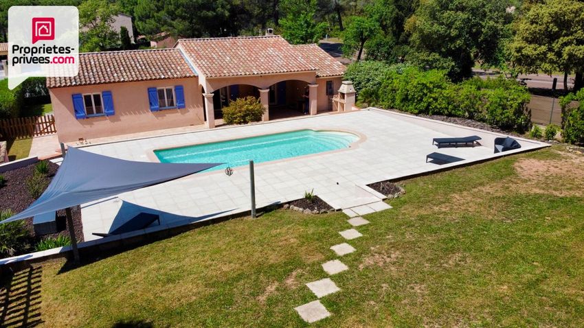 Image Piscine à  maison individuelle de La Motte