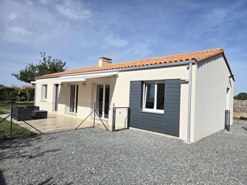 Image Façade à  maison individuelle de Rocheservière