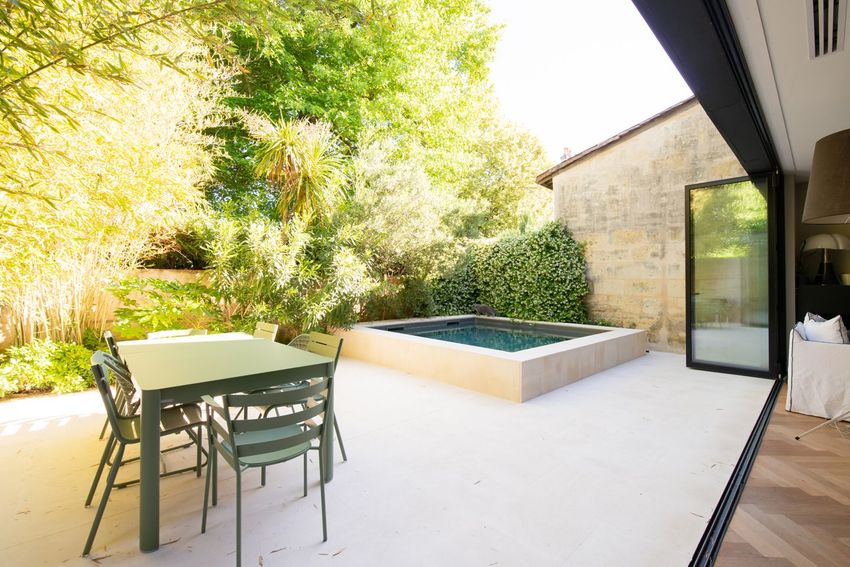 Image Terrasse à  maison mitoyenne de Le Bouscat
