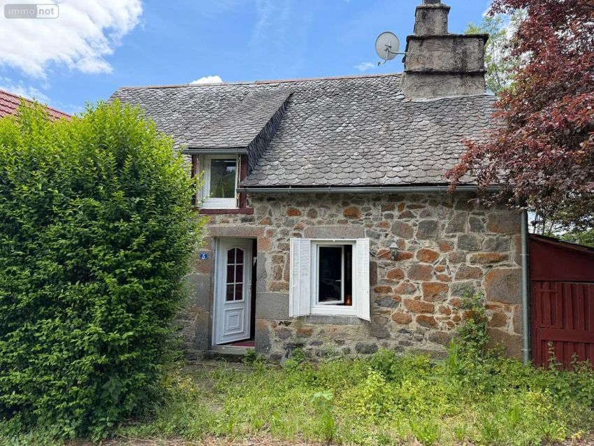 Image Façade à  maison individuelle de Moussages