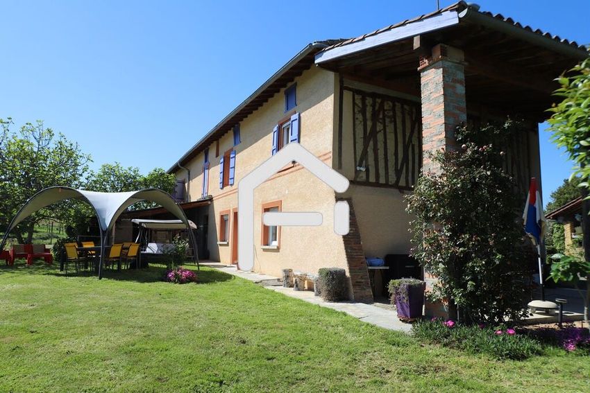 Image Façade à  ferme de Madière