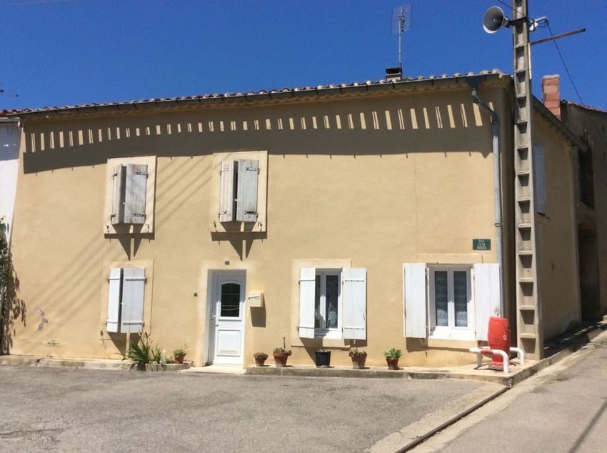 Image Façade à  maison individuelle de Ajac