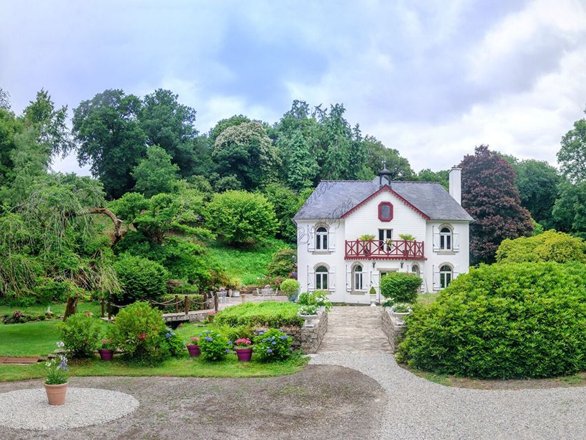 Image Façade à  maison individuelle de Châteauneuf-du-Faou