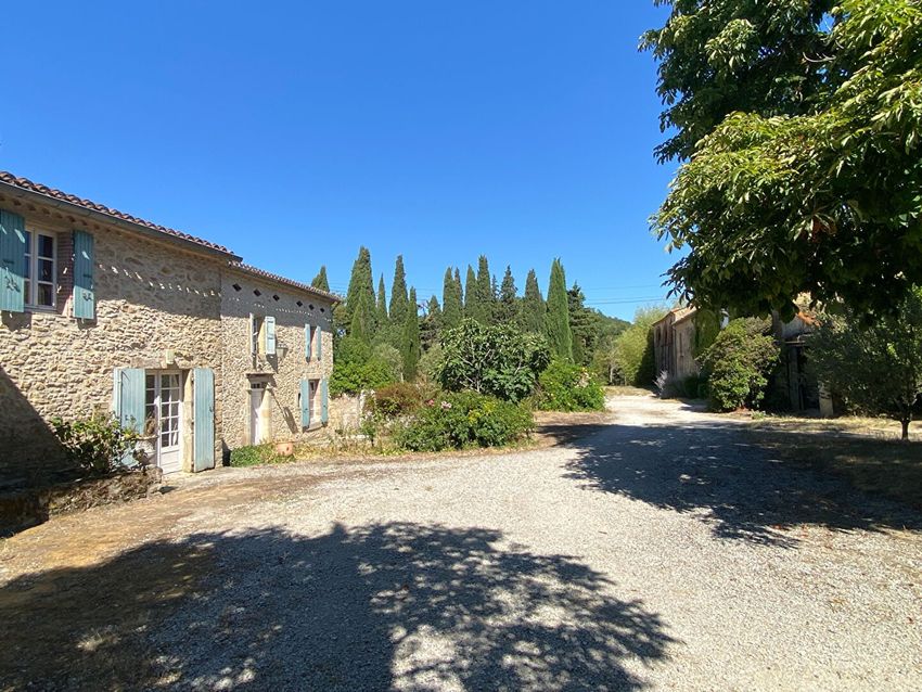 Image Façade à  ferme de Montmaur