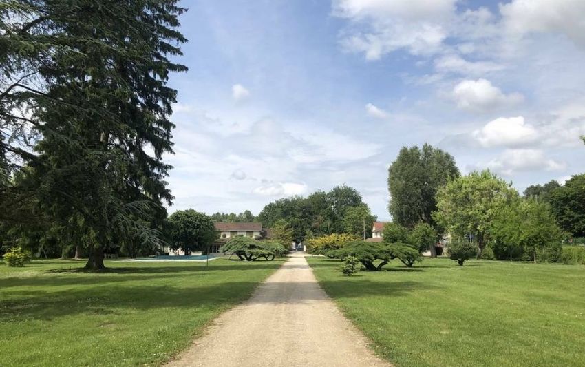 Image Jardin à  propriété agricole de Buno-Bonnevaux