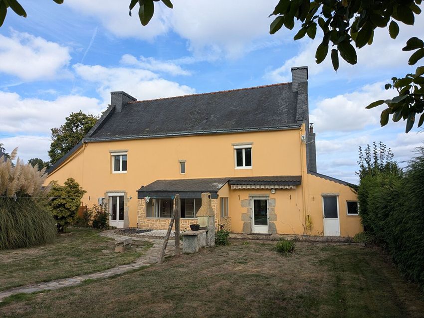 Image Façade à  maison individuelle de Guégon