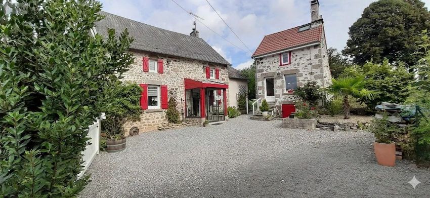 Image Façade à  maison individuelle de Saint-Vaury