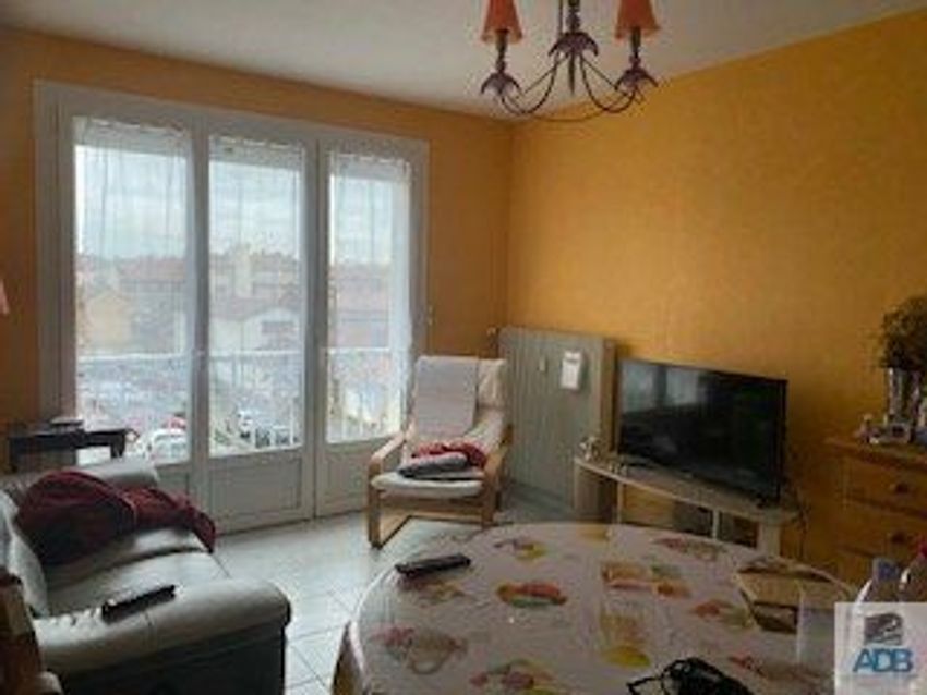Image Chambre à appartement de Commelle-Vernay