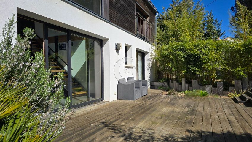Image Façade à  maison individuelle de Jard-sur-Mer