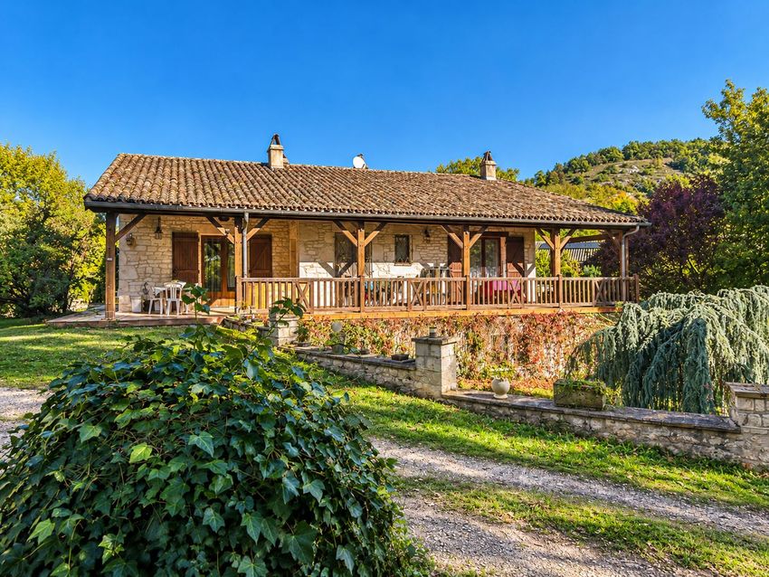 Image Façade à  maison individuelle de Montaigu-de-Quercy