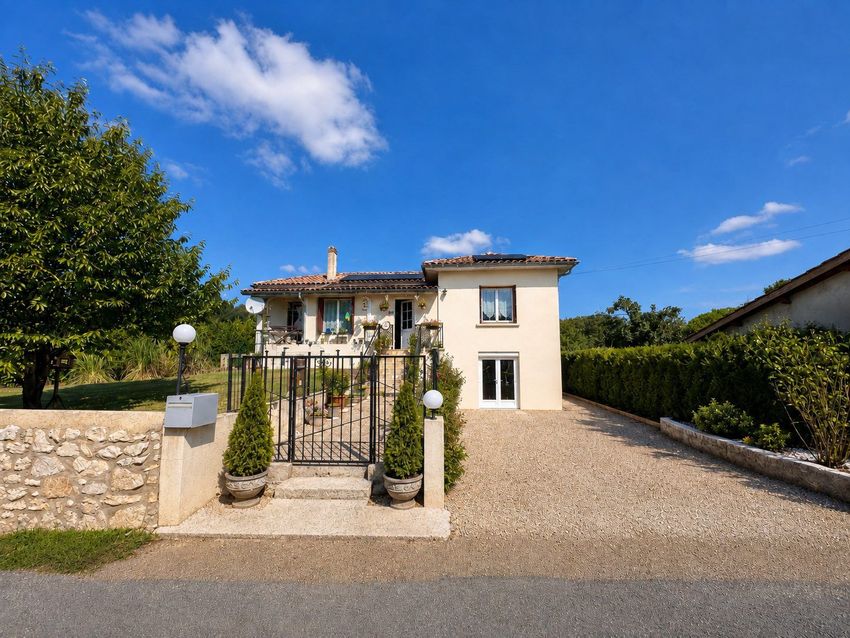Image Façade à  maison individuelle de La Sauvetat-du-Dropt