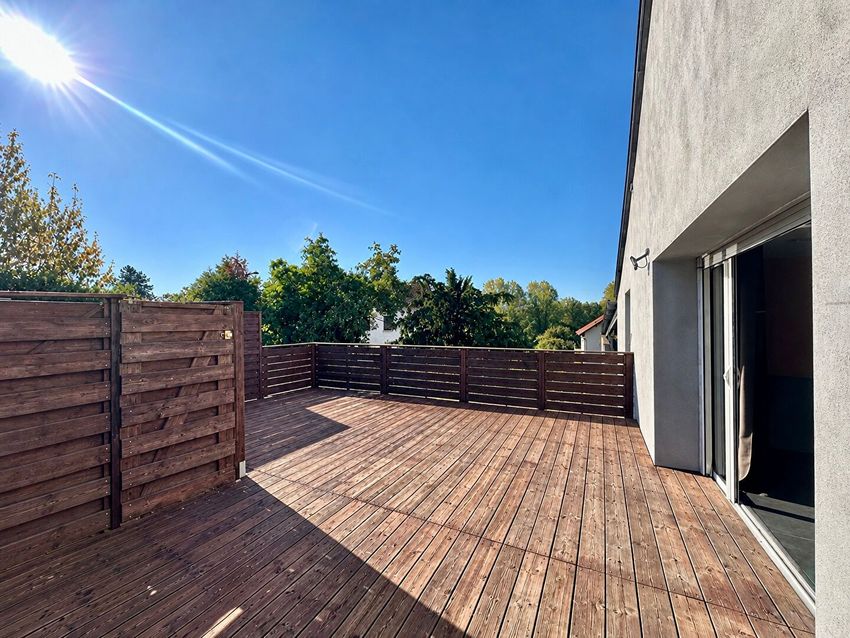 Image Terrasse à appartement de Les Avenières Veyrins-Thuellin