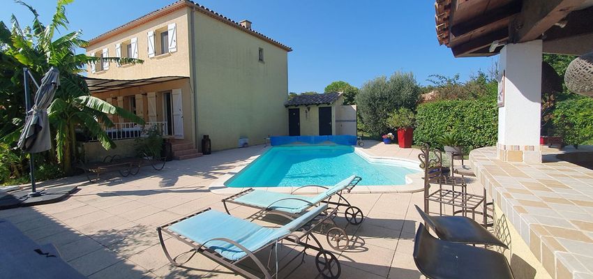 Image Piscine à  villa de Clarensac