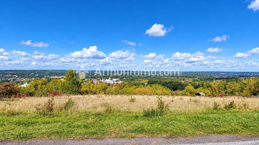 Image de terrain à Montrem