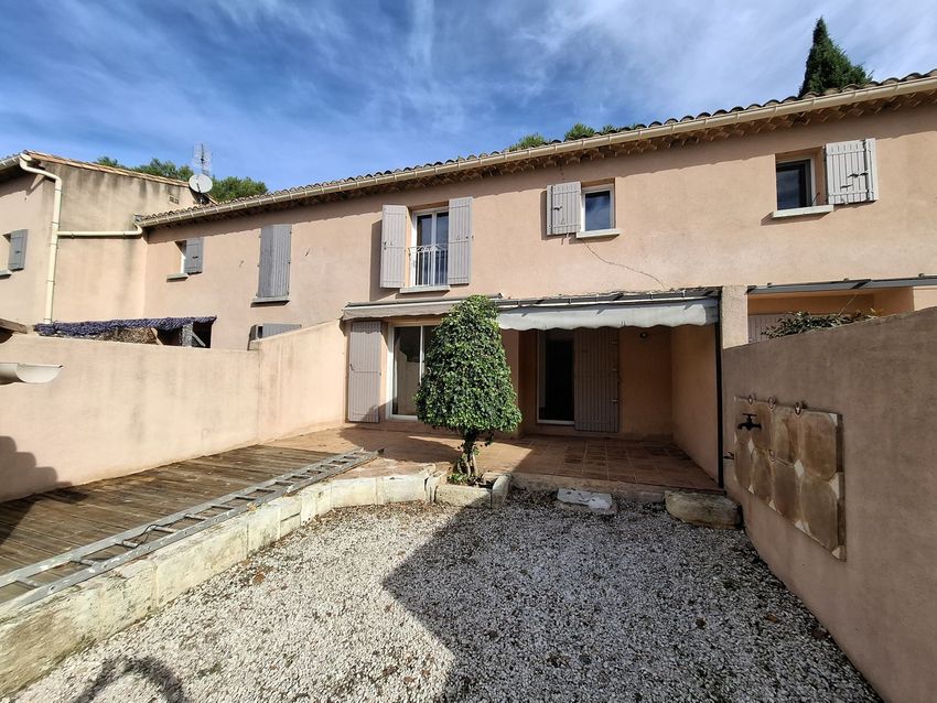 Image Façade à  maison individuelle de Maussane-les-Alpilles