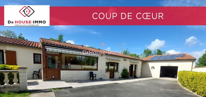 Image Façade à  villa de Courçon