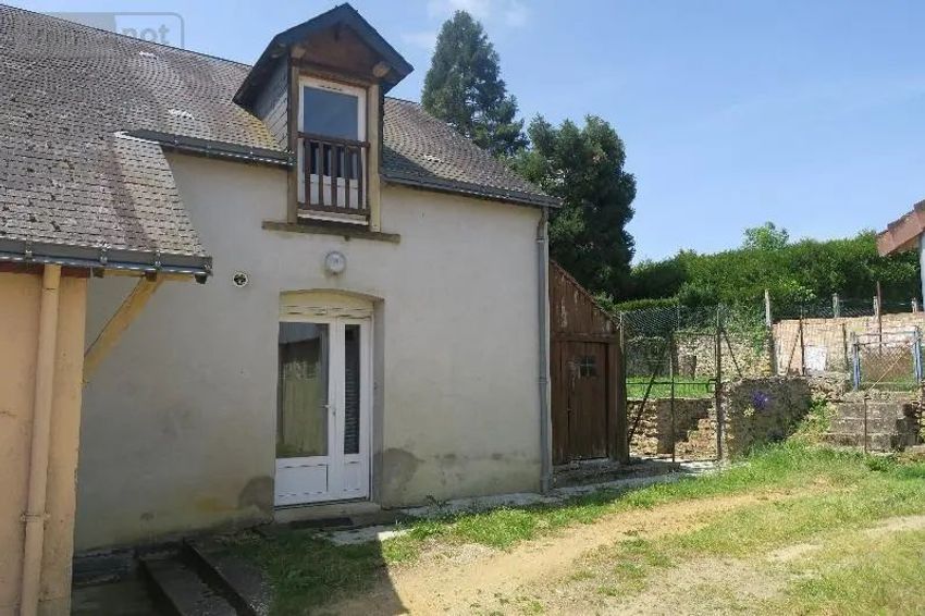 Image Façade à  maison individuelle de Montbizot