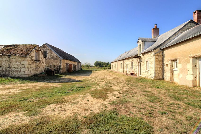 Image Façade à  maison individuelle de Vernantes