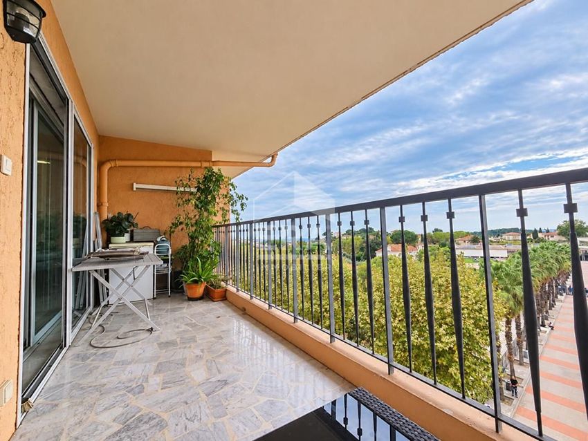 Image Terrasse à appartement de Le Tignet