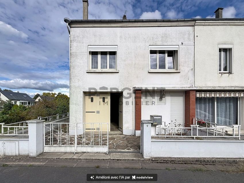 Image Façade à  maison individuelle de Tournes