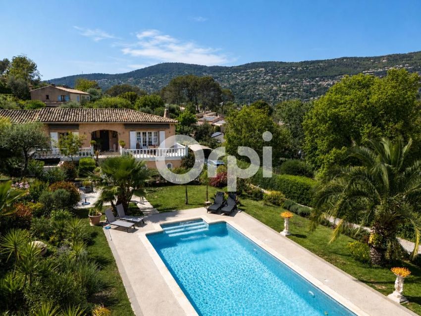 Image Piscine à  maison individuelle de Peymeinade