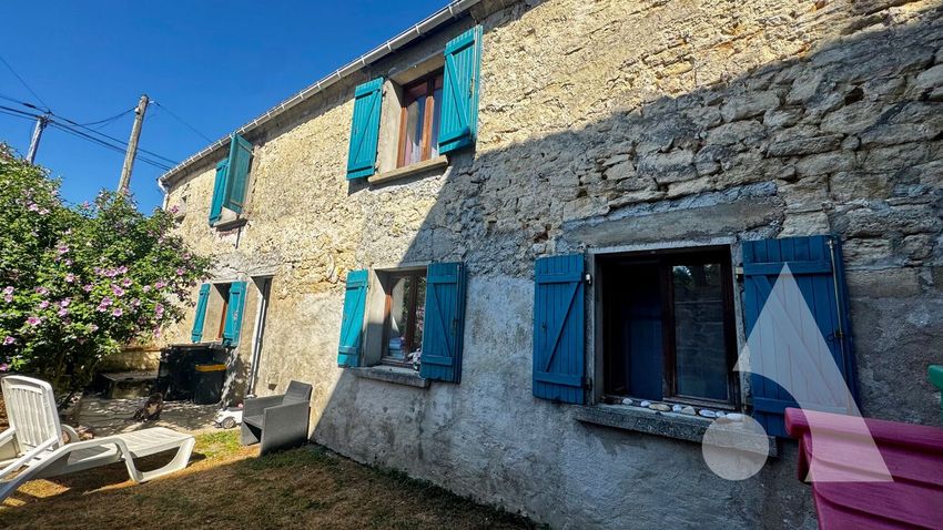 Image Façade à  maison mitoyenne de Antilly