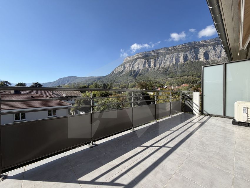 Image Terrasse à appartement de Biviers