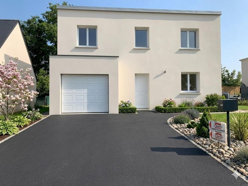 Image Façade à  maison individuelle de Saint-Saturnin