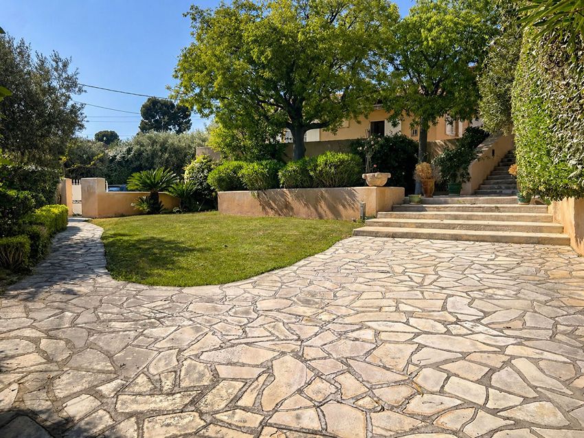 Image Jardin à  maison individuelle de Allauch