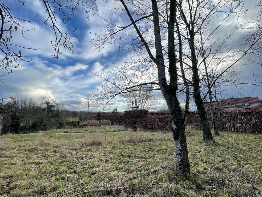 Image de terrain à Aumont