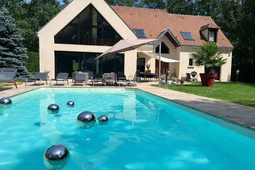 Image Piscine à  manoir de Lamorlaye