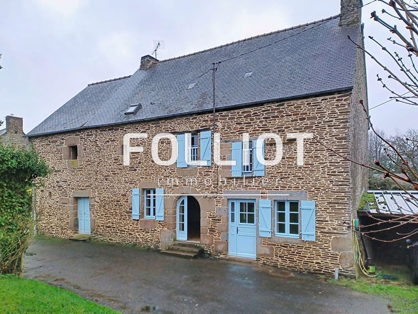 Image Façade à  maison individuelle de Val-Couesnon
