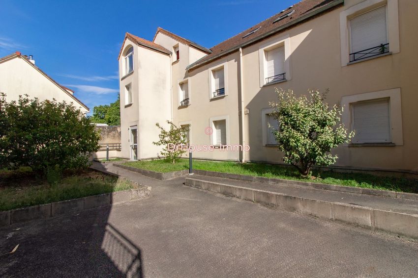 Image Façade à appartement de Aubergenville