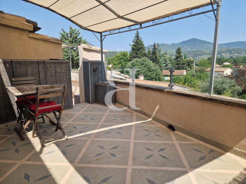 Image Terrasse à  maison individuelle de Mirabel-aux-Baronnies