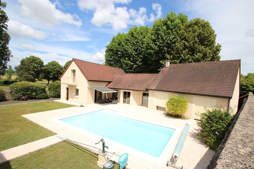 Image Piscine à  villa de Mellecey