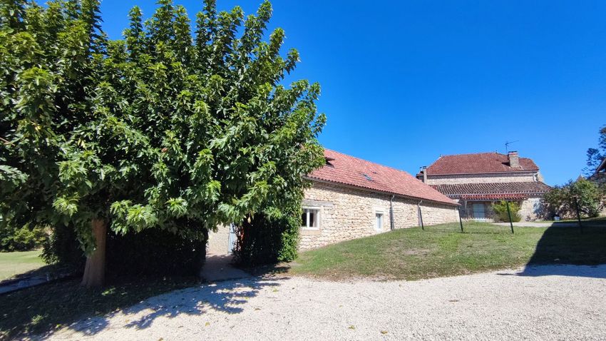 Image Façade à  maison individuelle de Lendou-en-Quercy