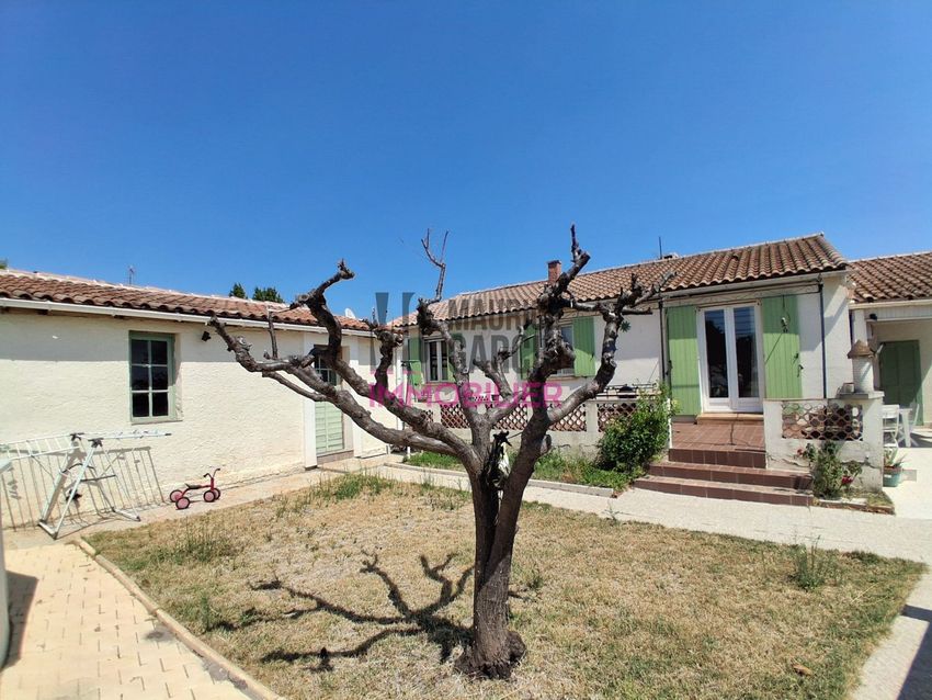 Image Façade à  maison individuelle de L'Isle-sur-la-Sorgue
